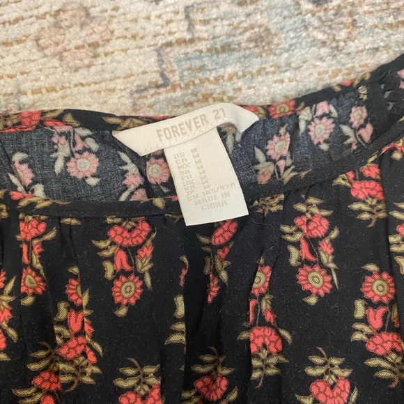 Forever 21 Floral Boho Off the Shoulder Top in Orange and Black - Picture 4 of 5